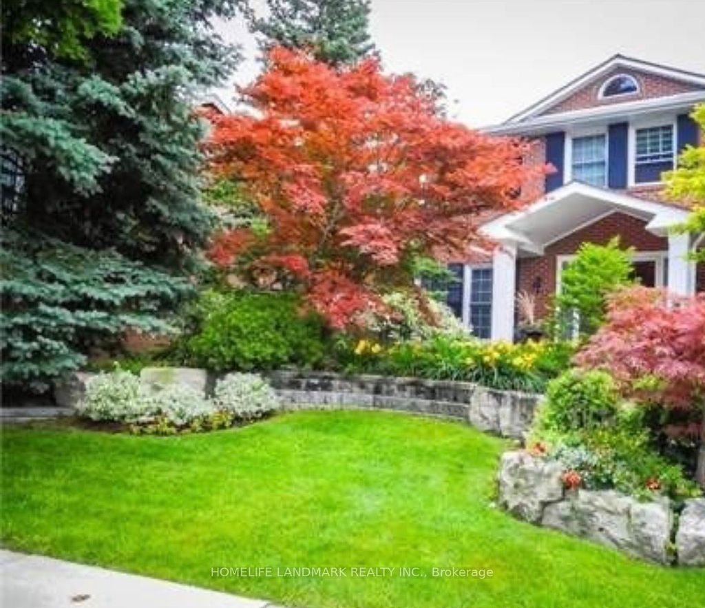 15 Tofino Crescent, Toronto C13