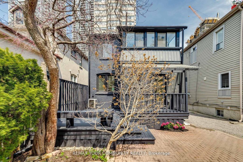 47 Soudan Avenue, Toronto C10
