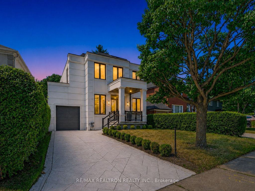 303 Ridley Boulevard, Toronto C07