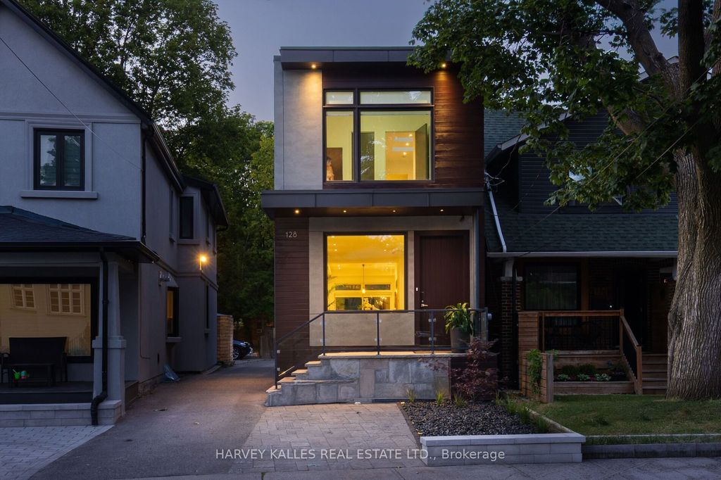 128 Montgomery Avenue, Toronto C03
