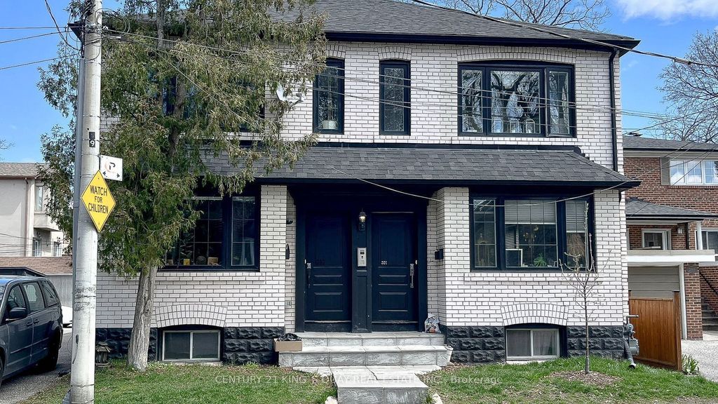 301 Cleveland Street, Toronto C10