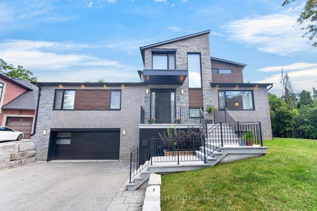 35 Tottenham Road, Toronto C13