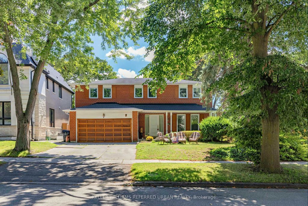 7 Chipstead Road, Toronto C13