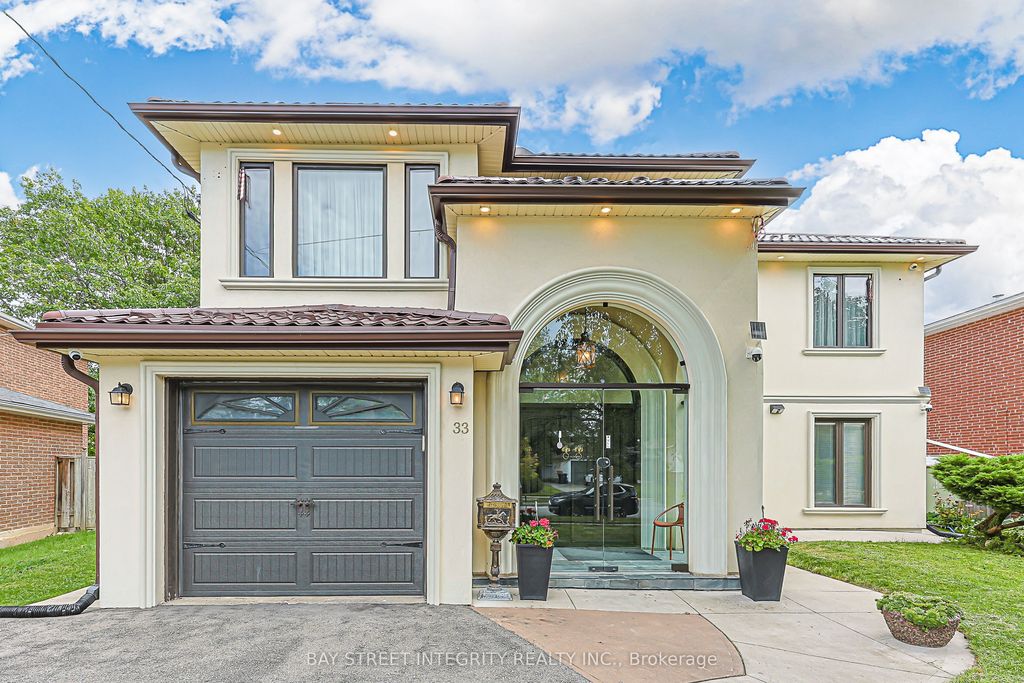 33 Deerford Road, Toronto C15