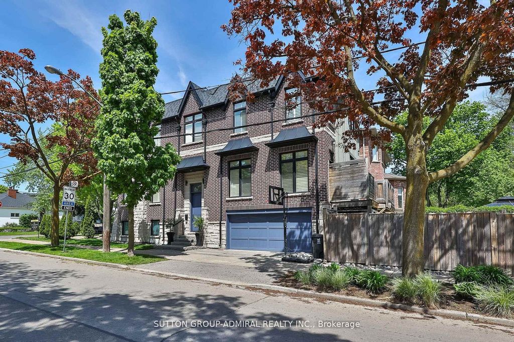 137 Florence Avenue, Toronto C07