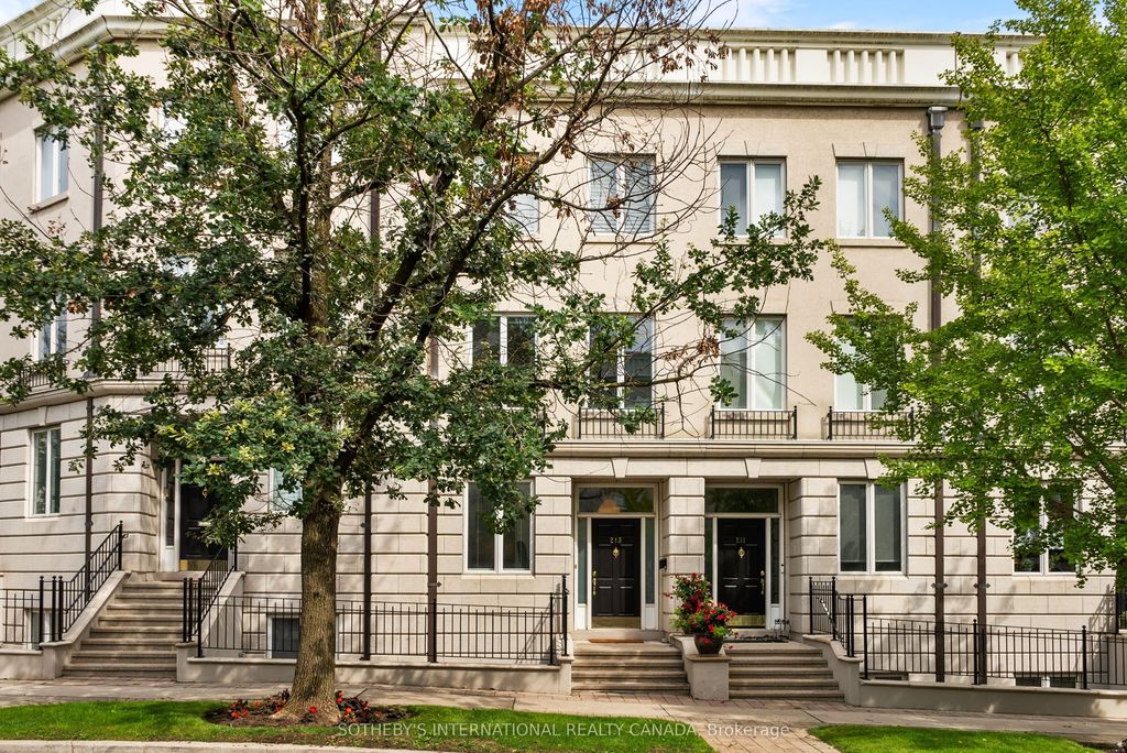 213 Walmer Road, Toronto C02