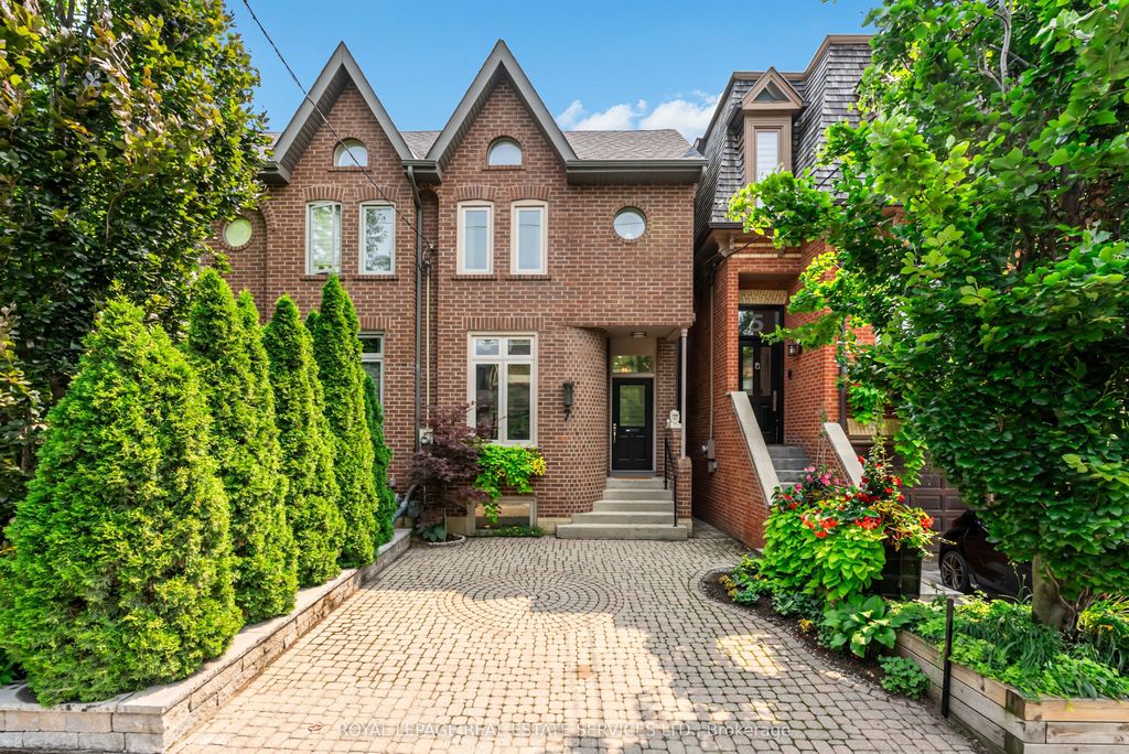 7 Bowman Street, Toronto C08