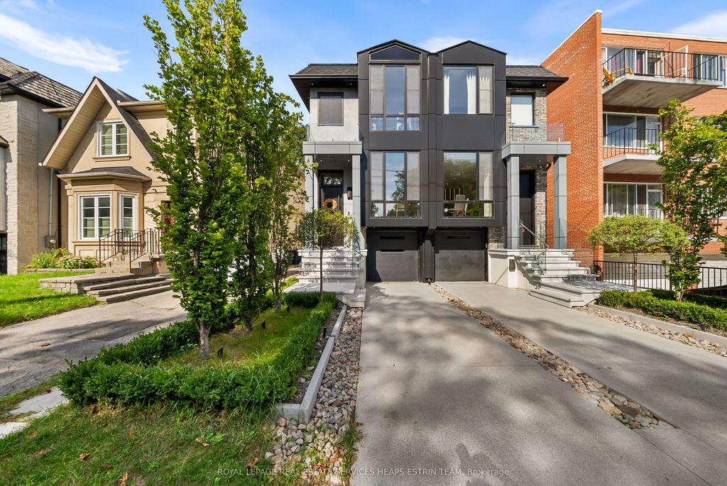 16b Kenrae Road, Toronto C11