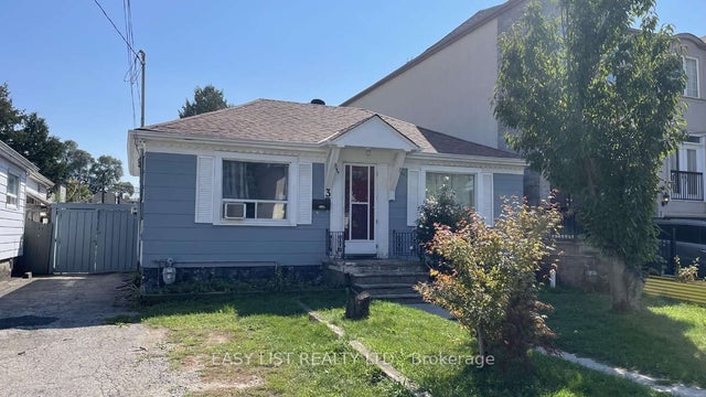 3 Ardell Avenue, Toronto E06