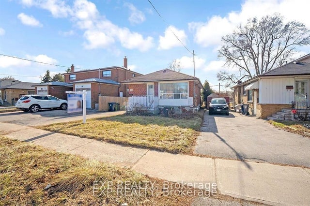 32 Linden Avenue, Toronto E04