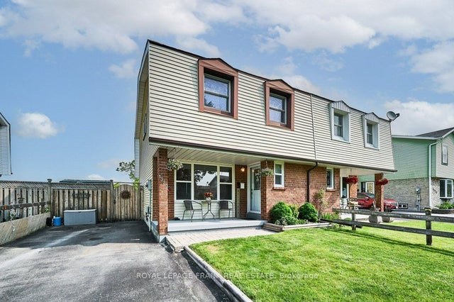 1323 Fenelon Crescent, Oshawa