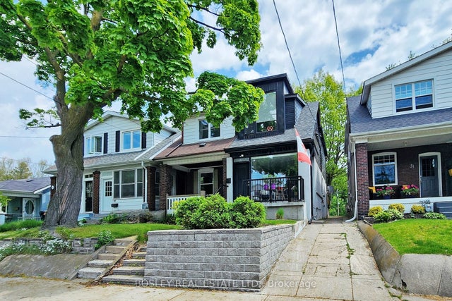 33 Lawlor Avenue Lower, Toronto E02