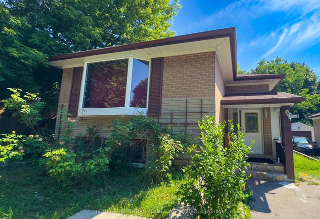 65 Sharbot Avenue, Toronto E09