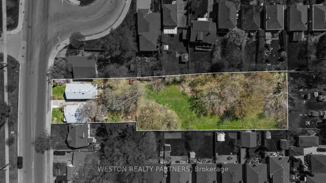 372-374 Kennedy Road, Toronto E04