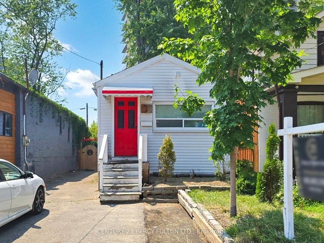 48 St Dunstan Drive, Toronto E06