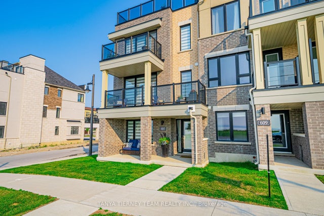 605 Port Darlington Road, Clarington