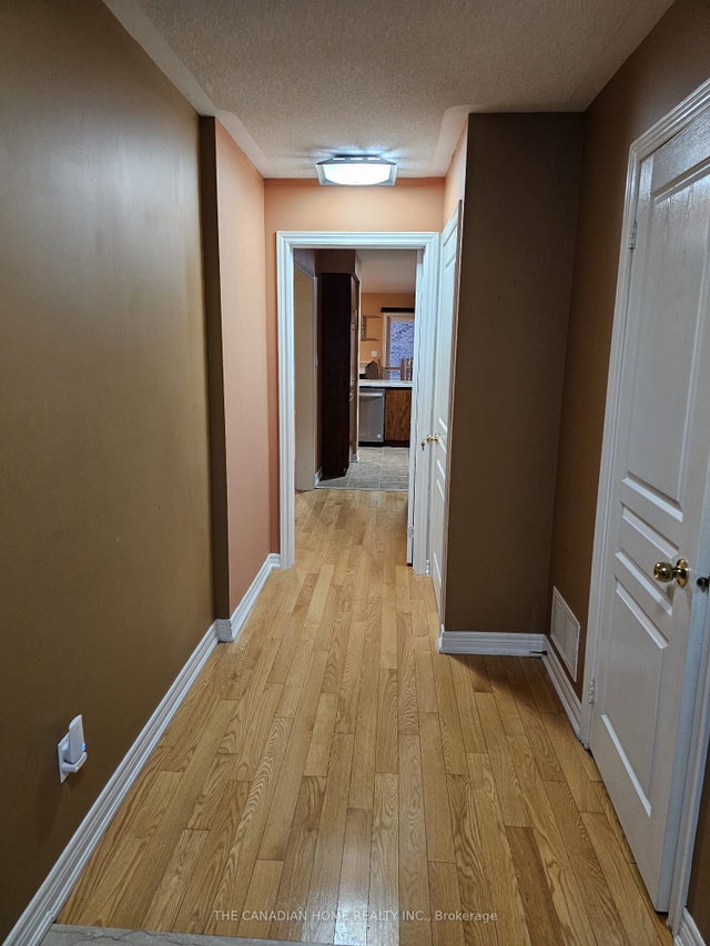 28 Whitefoot Crescent Basement, Ajax