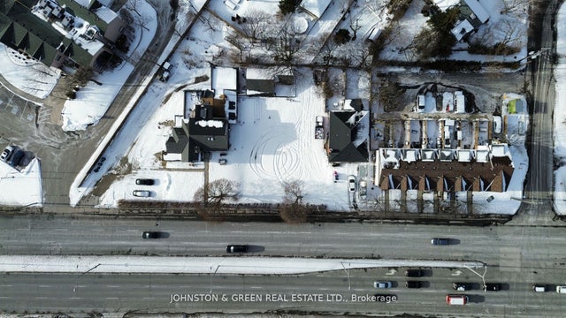 2906-10 Kingston Road, Toronto E08