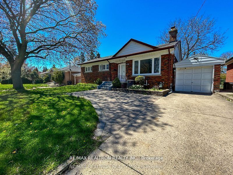 133 Earlton Road Bsmt, Toronto E05