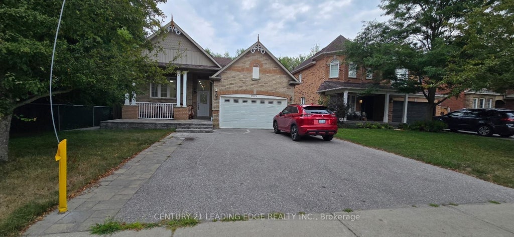1875 Fairport Road, Pickering