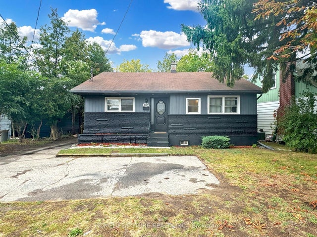 1500 Simcoe Street N, Oshawa
