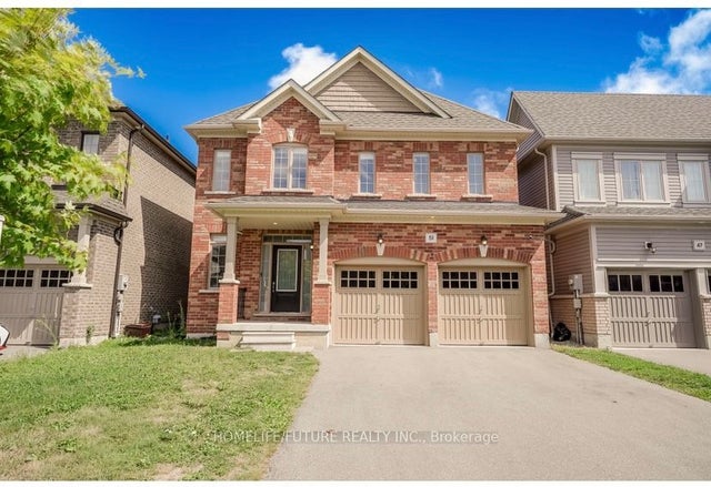 51 Arthur Mclaughlin Street, Clarington