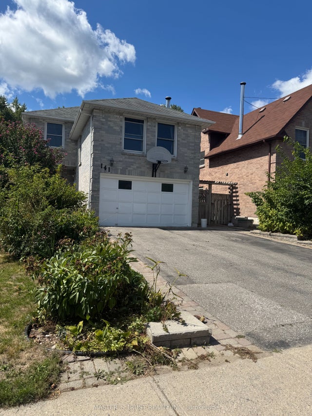 141 Ravenscroft Road, Ajax