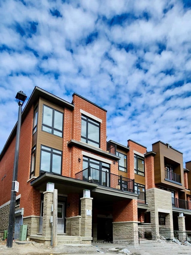 512 Littlewood Lane, Ajax
