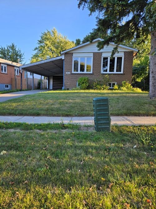 335 Burrows Hall Boulevard, Toronto E11