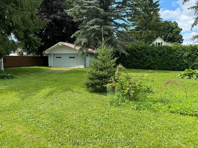 52 Cobbledick Street, Clarington