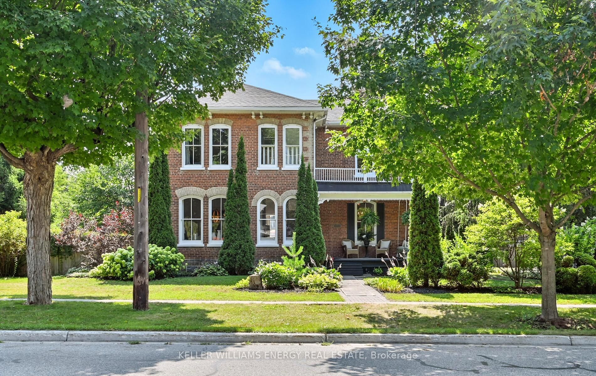 Featured Listing Image