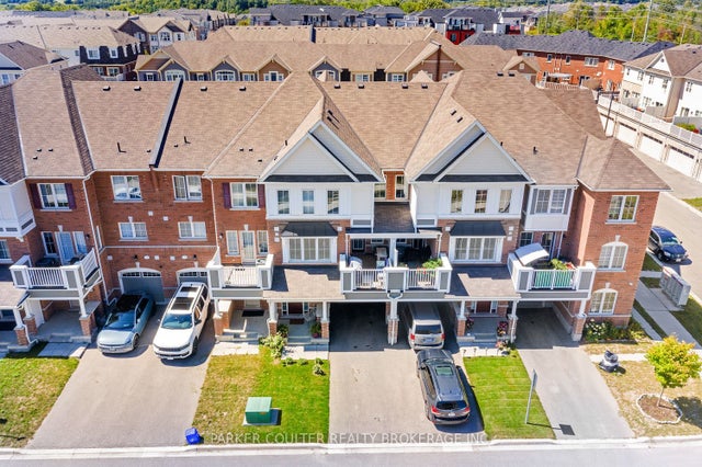 2479 Fall Harvest Crescent, Pickering