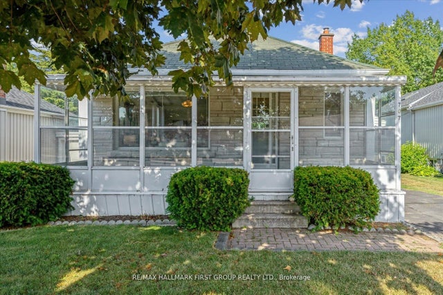 707 Athol Street, Whitby