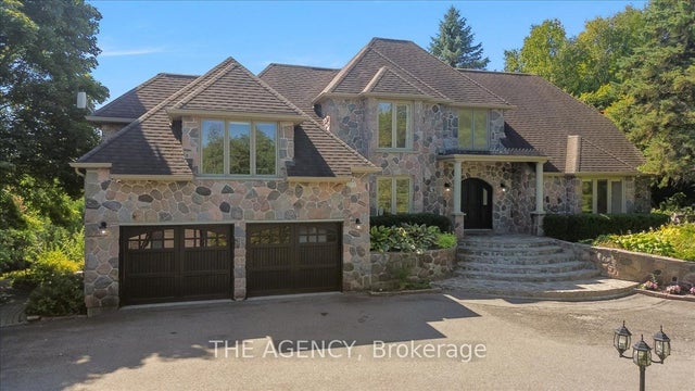 445 Townline Road W, Whitby