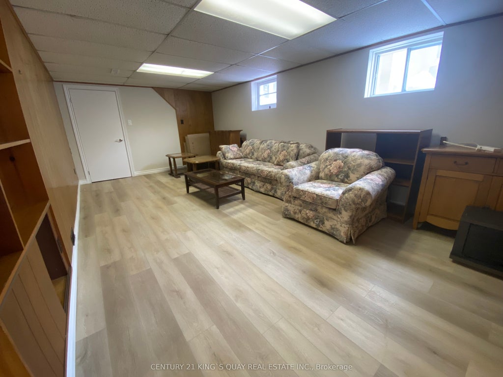 54 Shilton Road Lower, Toronto E07