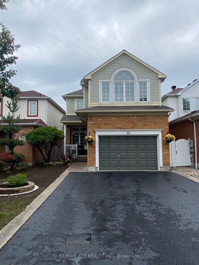 90 Monk Crescent Bsmt, Ajax
