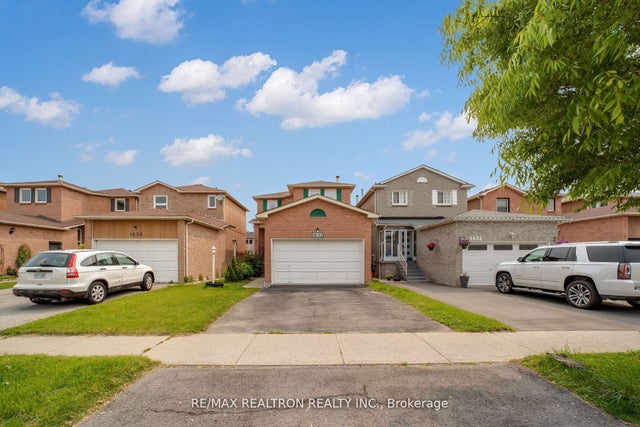 1632 Fairfield Crescent, Pickering