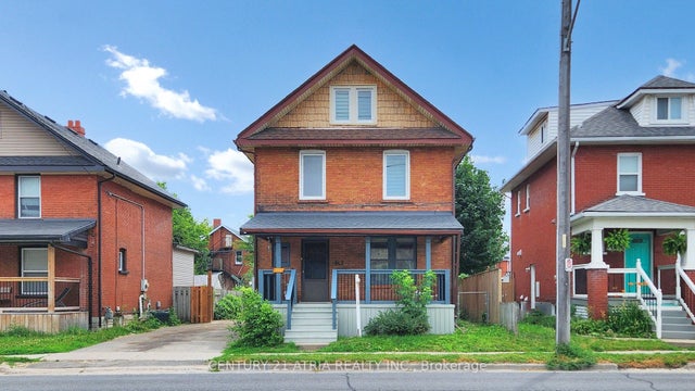 149 Adelaide Avenue E, Oshawa