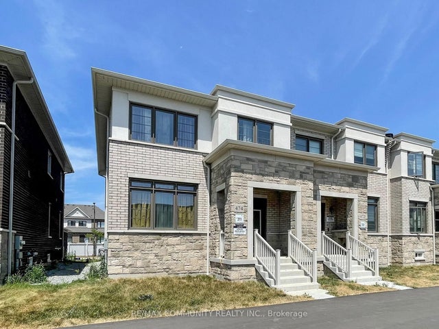 474 Twin Streams Road, Whitby