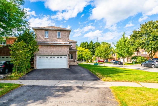 2476 Linwood Street, Pickering