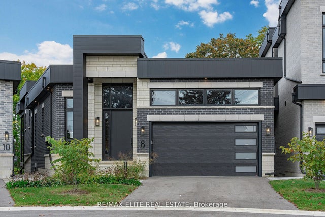 8 Tidmarsh Lane, Ajax
