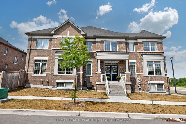 1153 Enchanted Crescent, Pickering