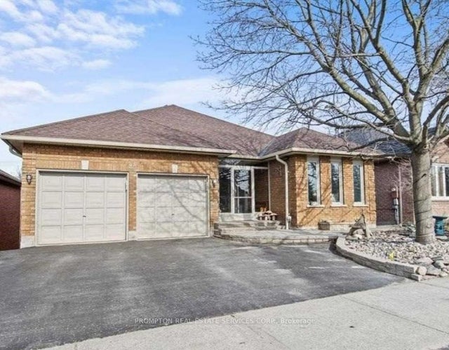 83 Garden Street Lower Bsmt, Whitby