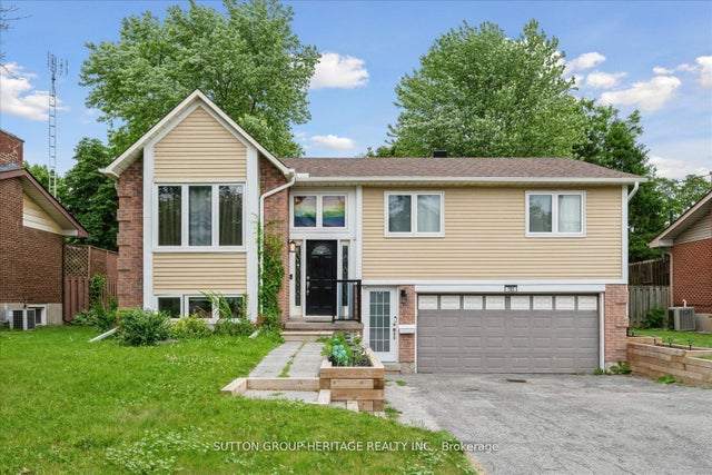 705 Anderson Street, Whitby