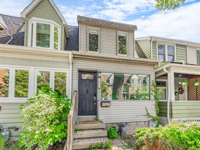 727 Rhodes Avenue Lower, Toronto E01