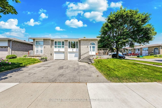 1905 Rosefield Road, Pickering