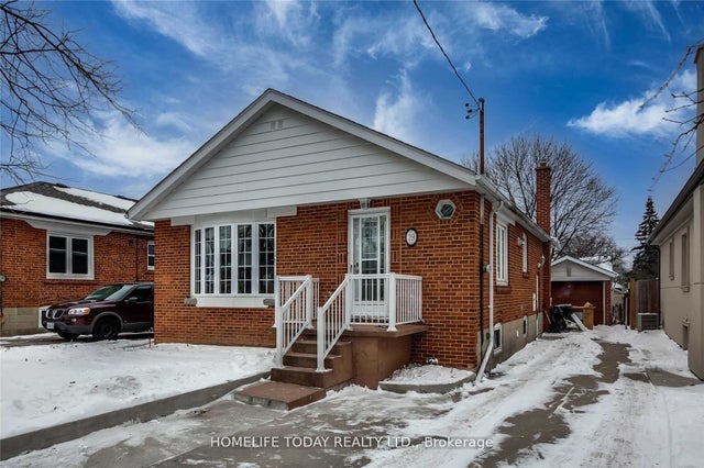 19 Bardwell Crescent Bsmt -b, Toronto E04