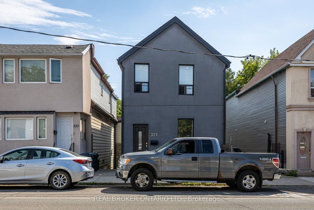 371 Jones Avenue Lower, Toronto E01
