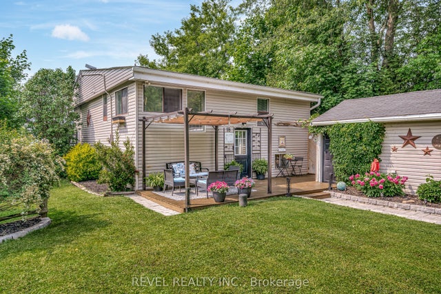18 Armstrong Avenue, Scugog
