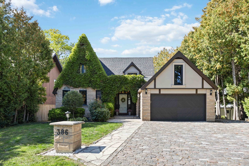 386 Woodgrange Avenue, Pickering